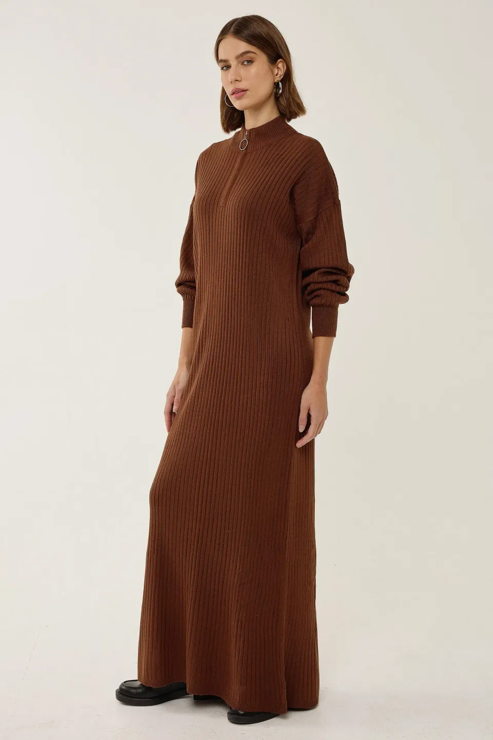 Maxi Zipper Collar Knit Dress