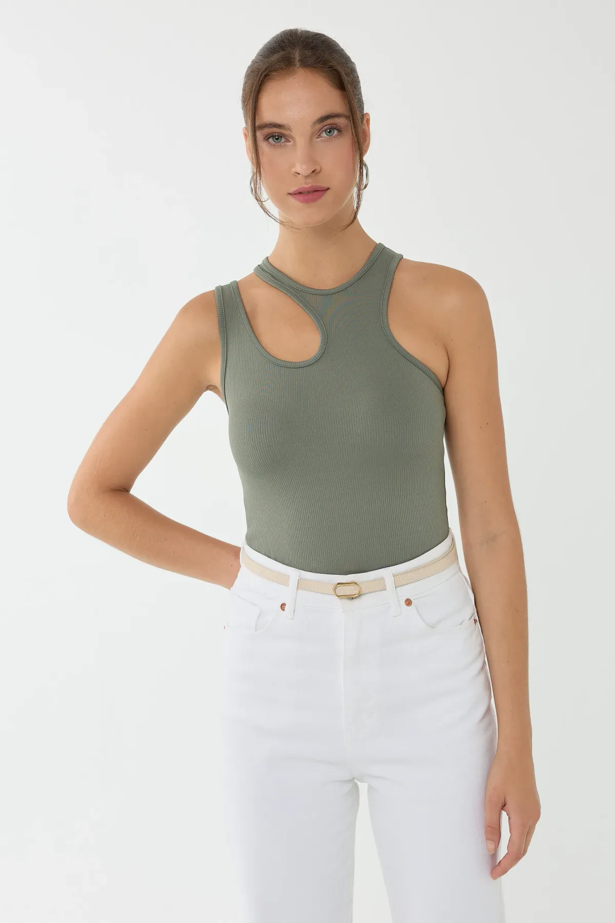 Asymmetrical Collar Crop Top 3