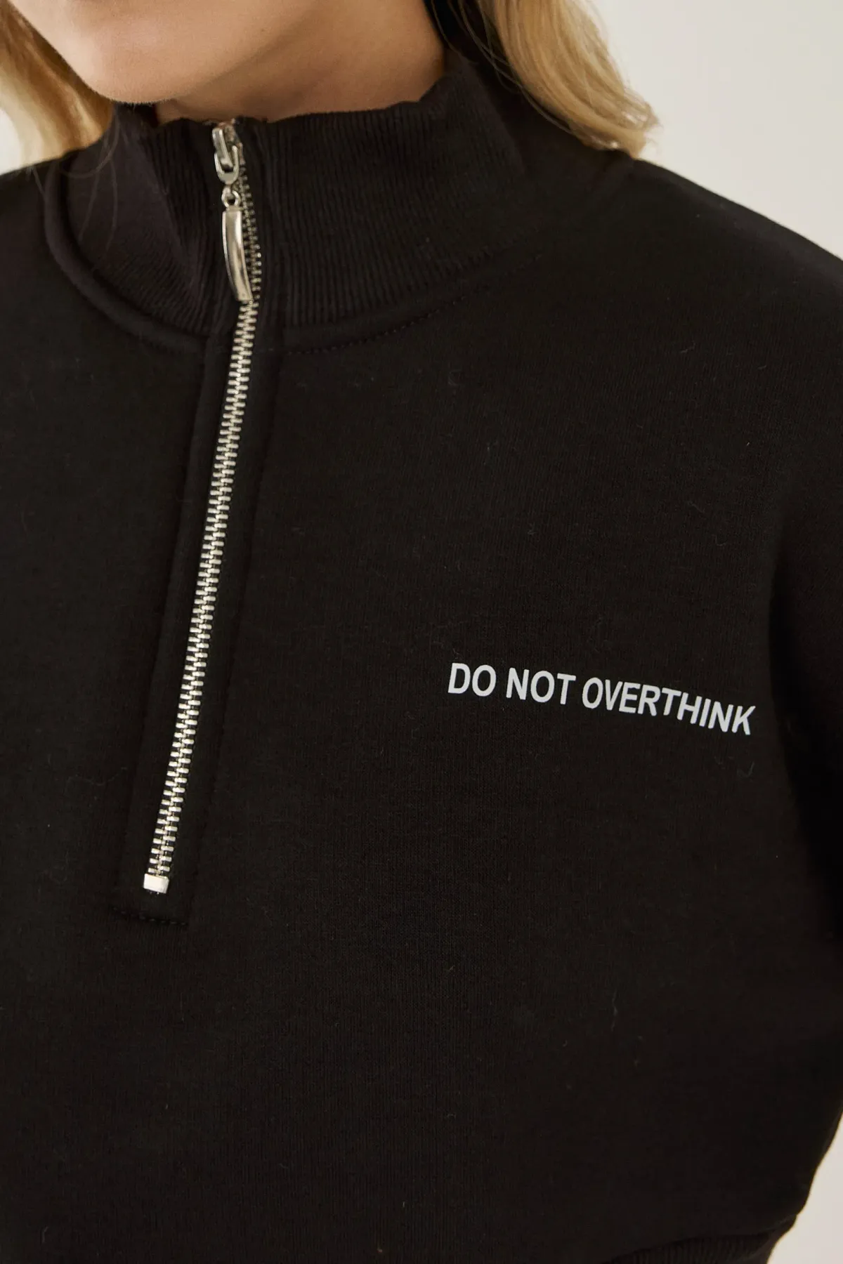 Zipper Collar Crop Slogan Sweatshirt 5