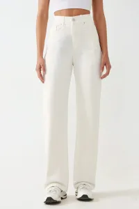white-image-0