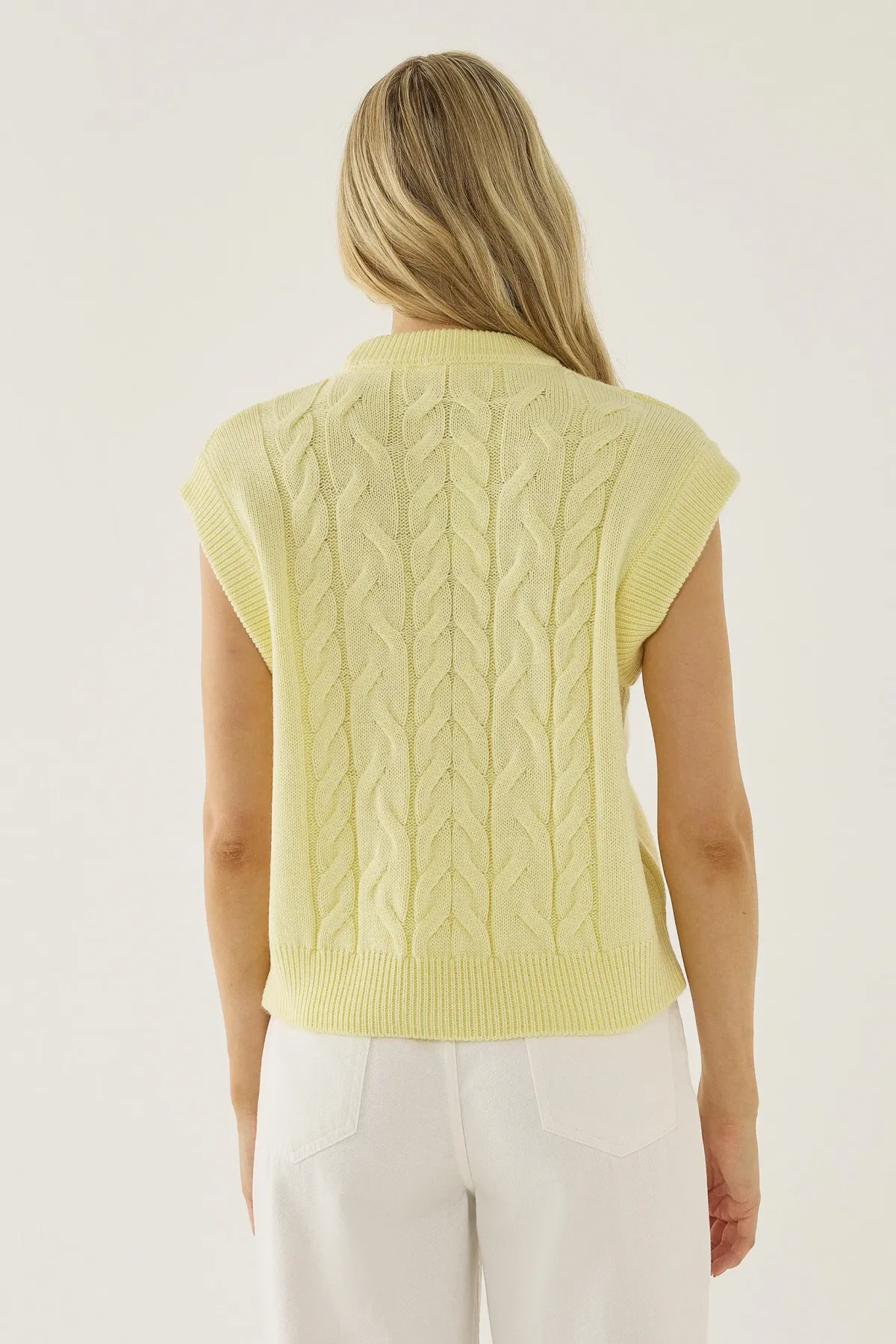 Hair Braid Pattern Sweater Vest 4