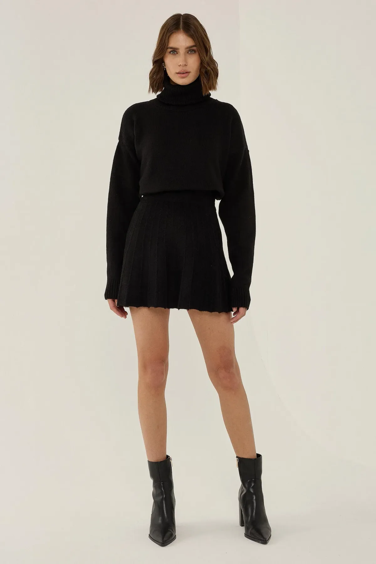 Turtleneck Sweater & Mini Skirt Co-Ord Set 3