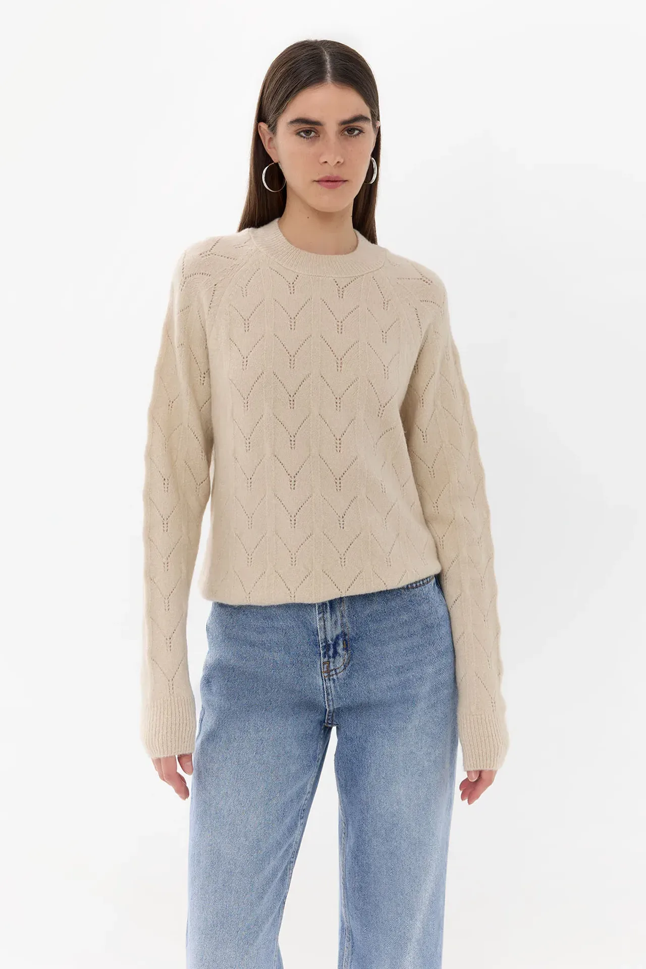 Round Neck Solid Sweater