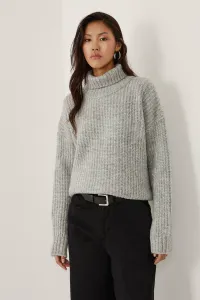 grey-image-2
