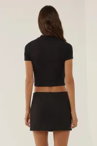 black-image-3