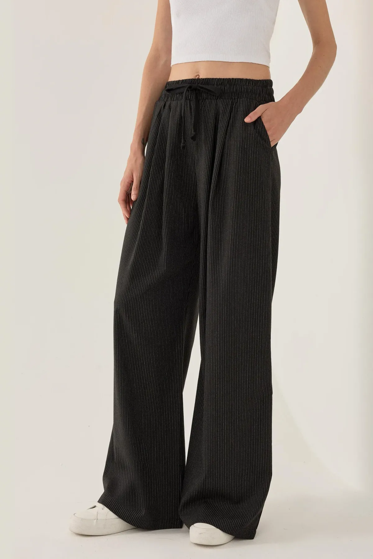 Wide Leg Elastic Waist Pants 3