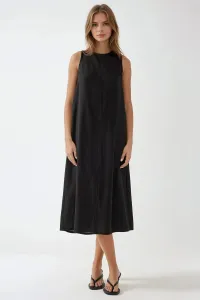 black-image-0