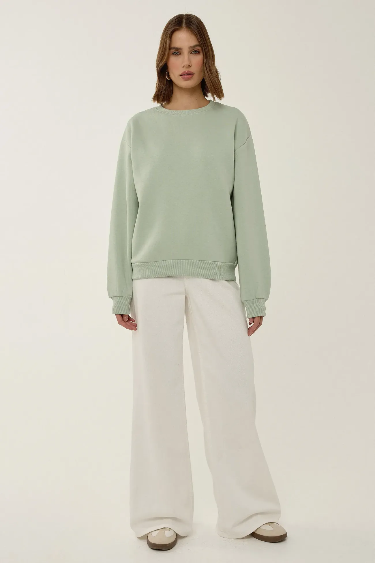 Oversized Basic Sweatshirt 3