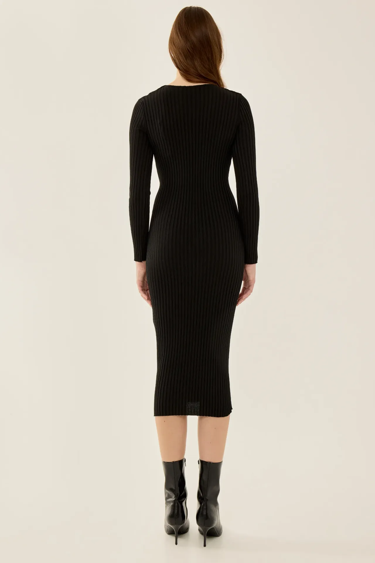 Ribbed Knit Midi Dress with  Choker Collar