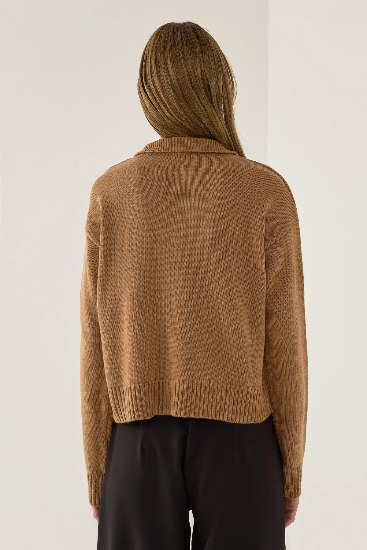 Polo Collar Knit Sweater 4