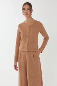 brown-image-0