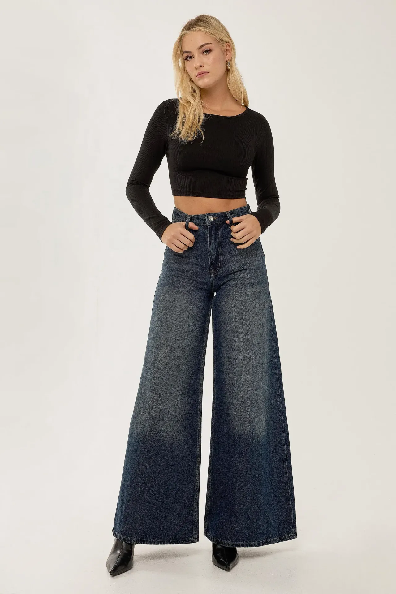 Washed Effect Wide Leg Denim Jeans