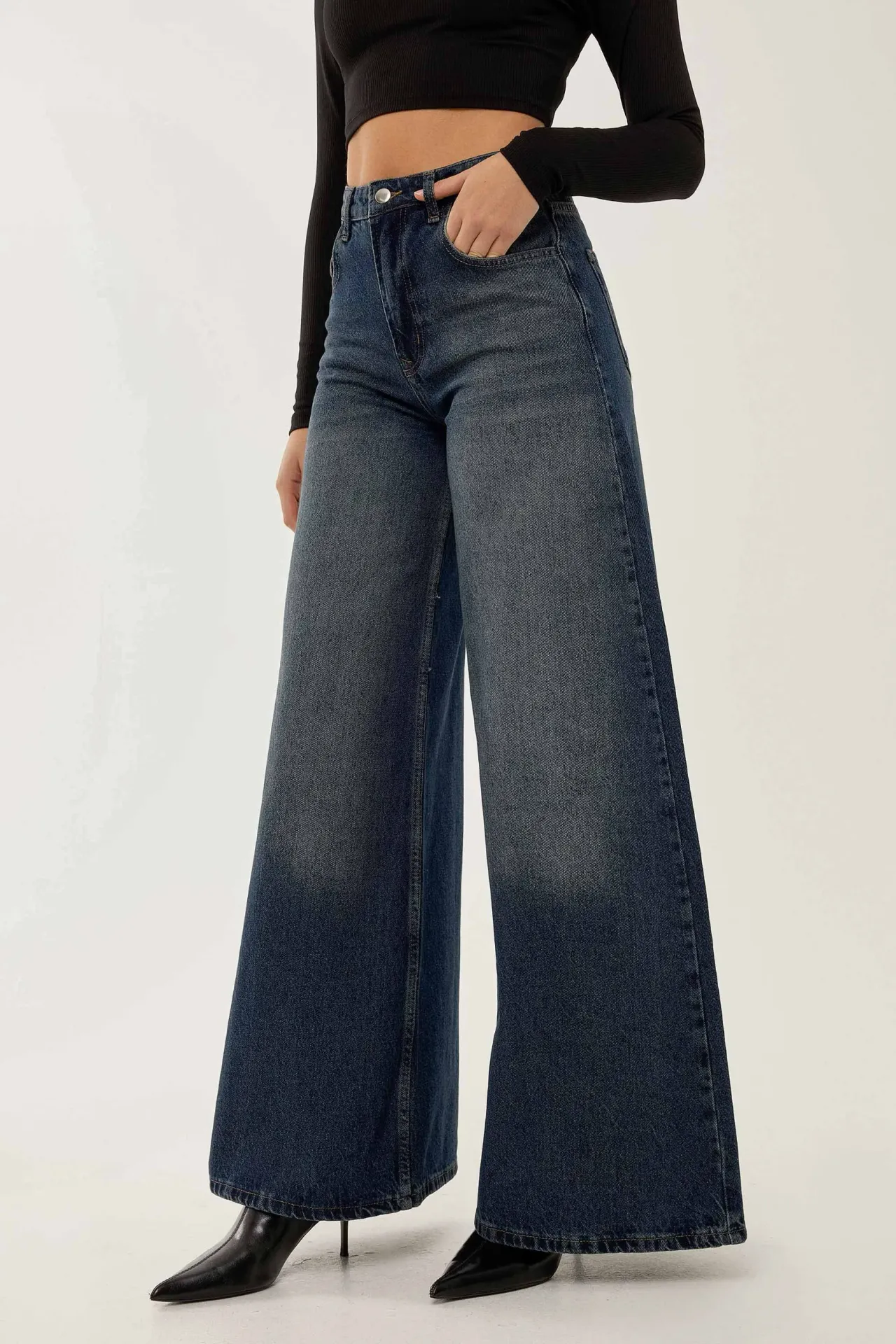 Washed Effect Wide Leg Denim Jeans