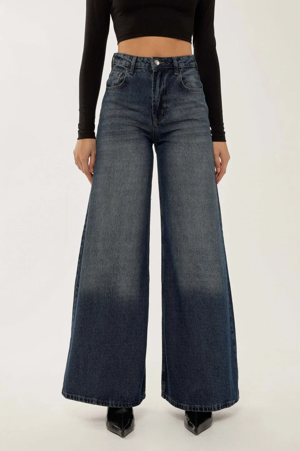 Washed Effect Wide Leg Denim Jeans