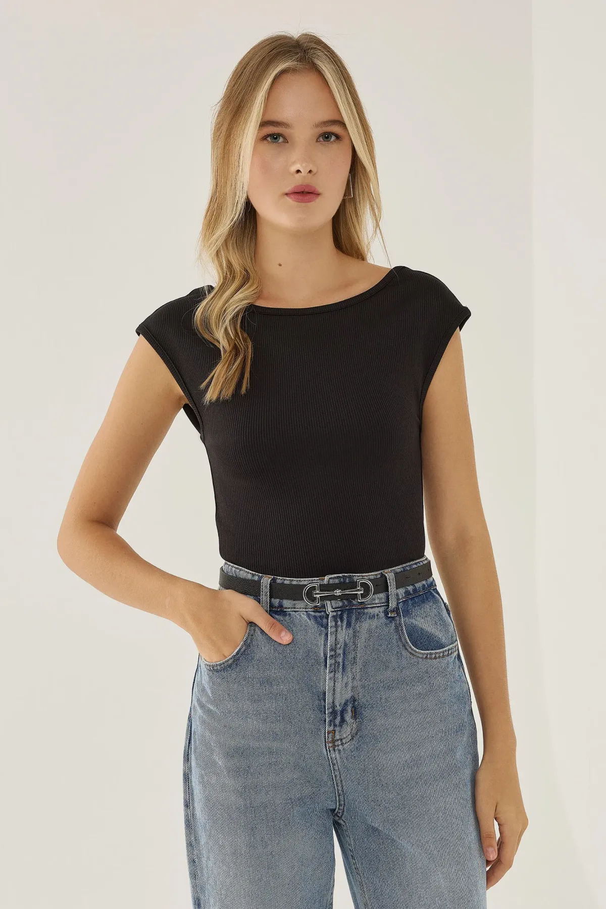 Open Back Crop Top 5