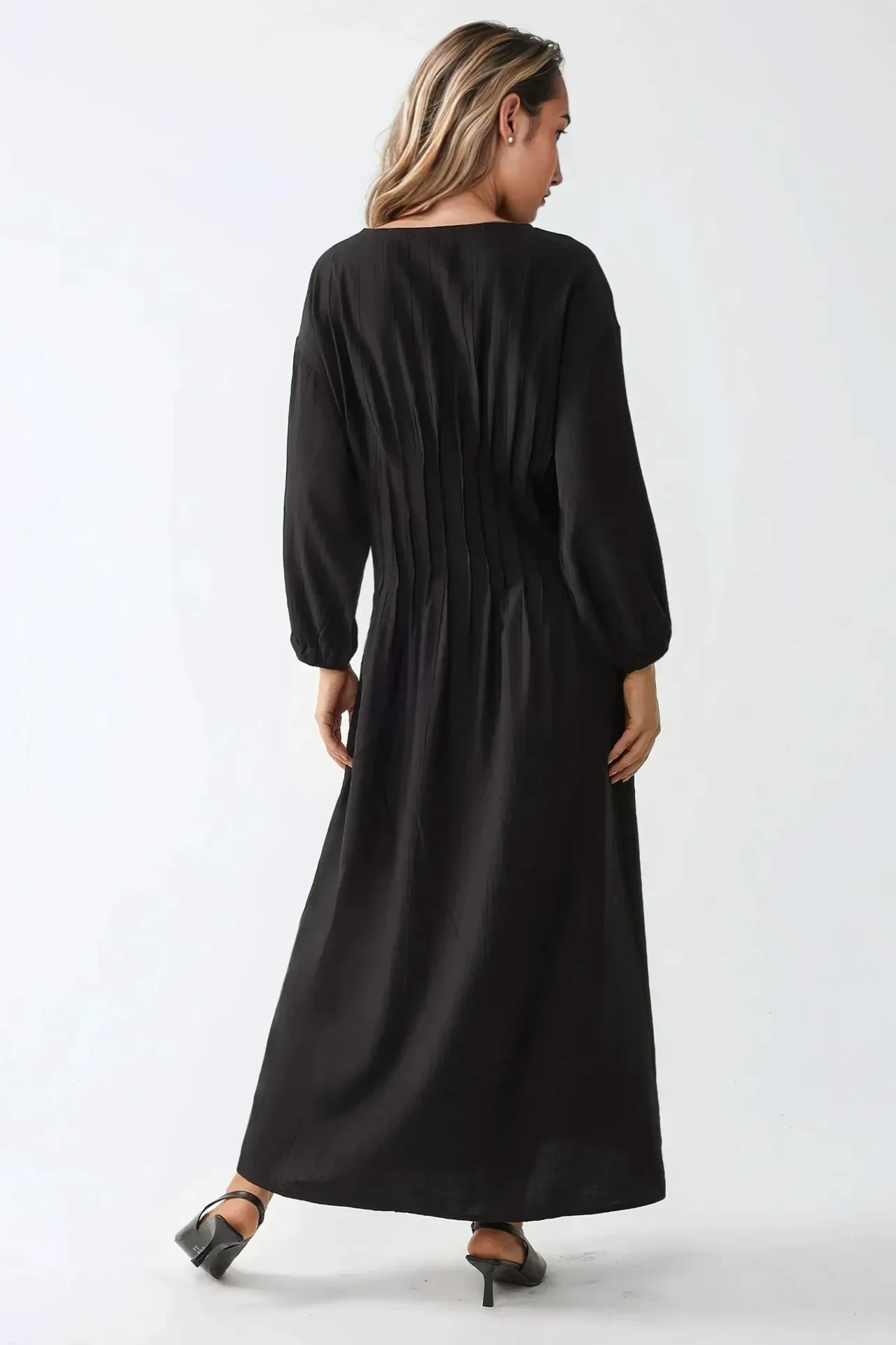 Long Sleeve Crew Neck Maxi Dress