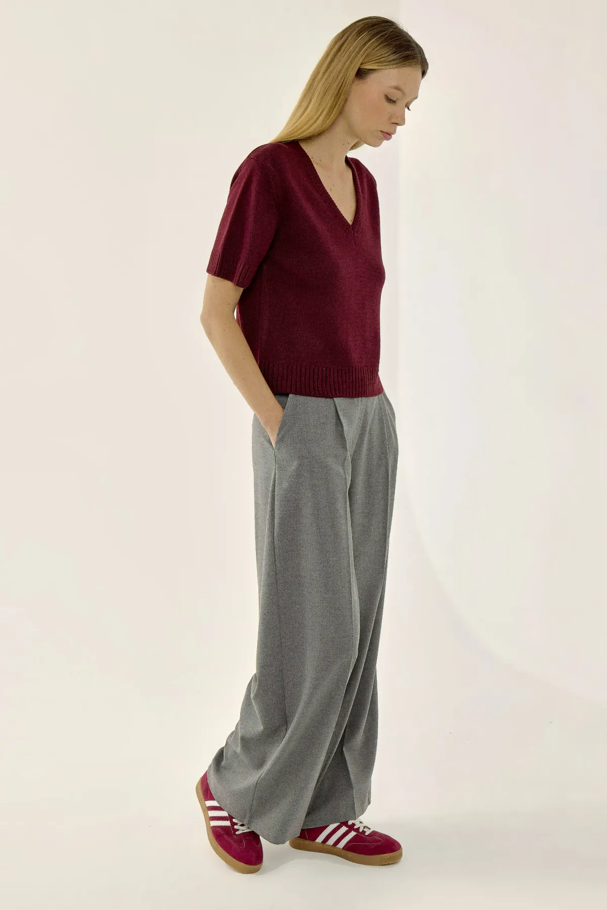 V-Neck Short Sleeve Knit Sweater 2