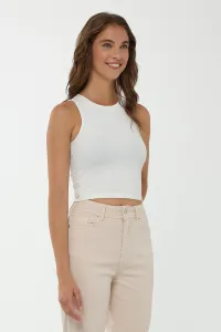 white-image-0
