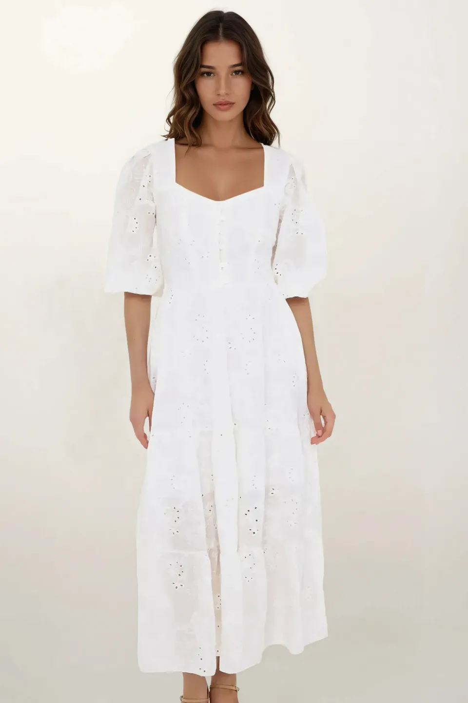 Embroidered Sweetheart Neck Tiered Maxi Dress with a Puff Sleeves