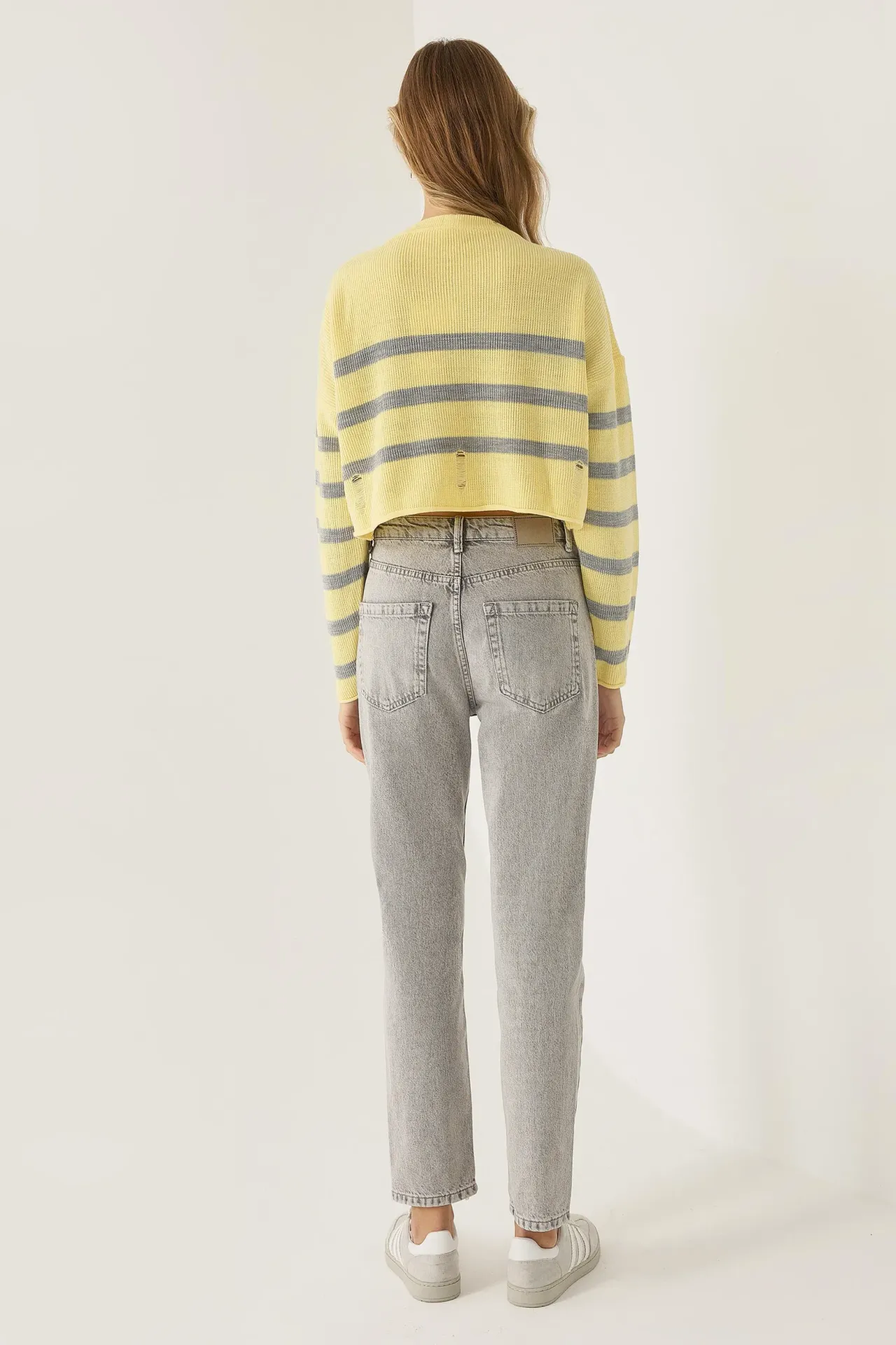 High Waist Mom Fit Jeans