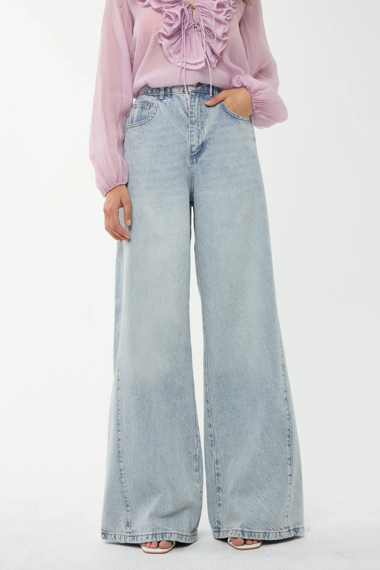 Super High Waist Wide Leg Jeans