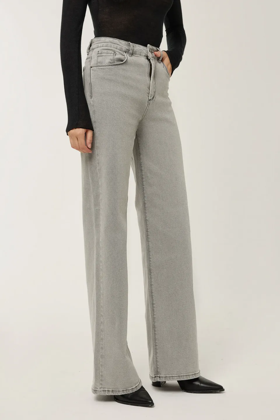 High Waist Wide Leg Jeans