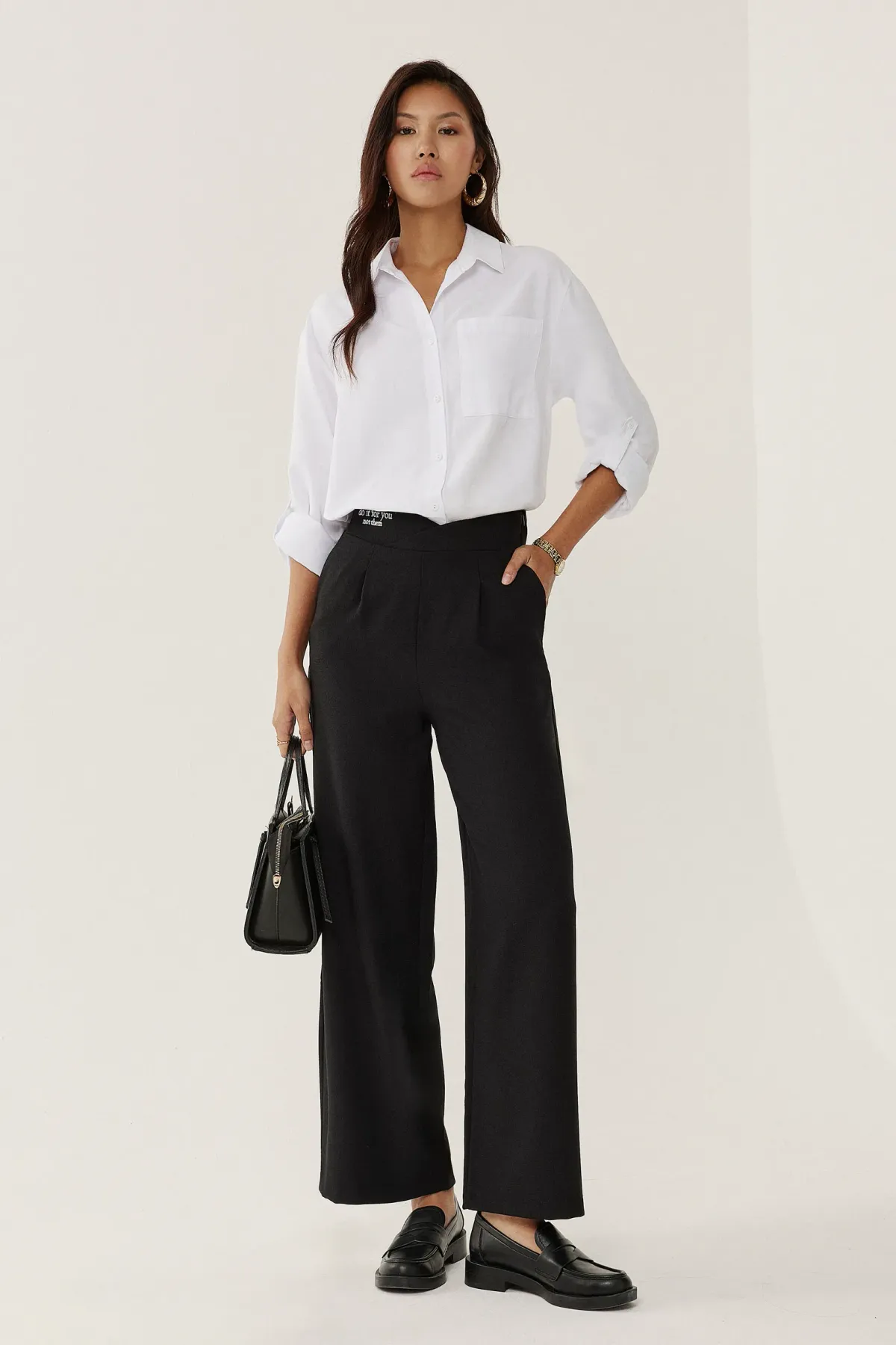 Waist Detailed Straight Leg Pants 1