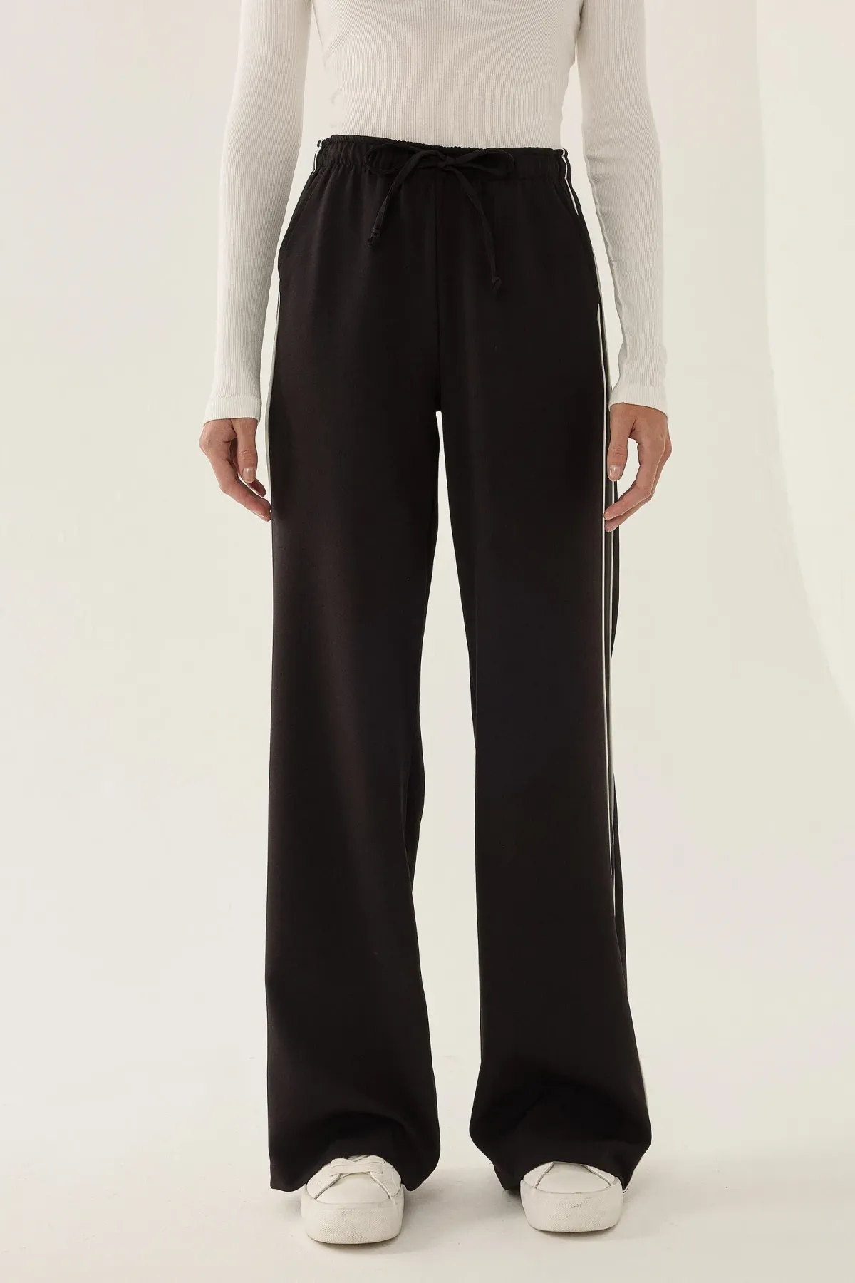 High Waist Wide Leg Sweatpants 3