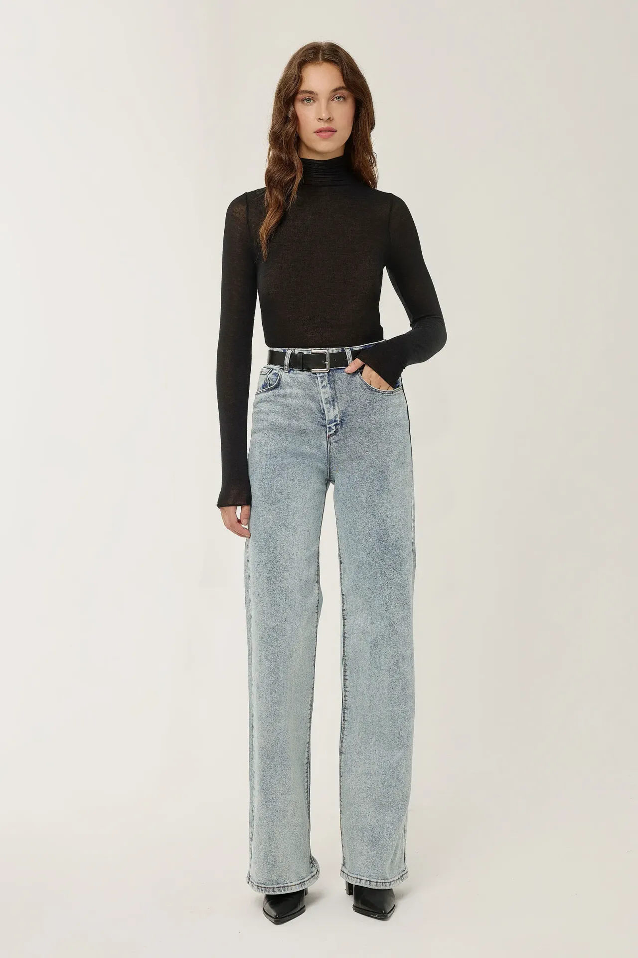 High Waist Wide Leg Jeans