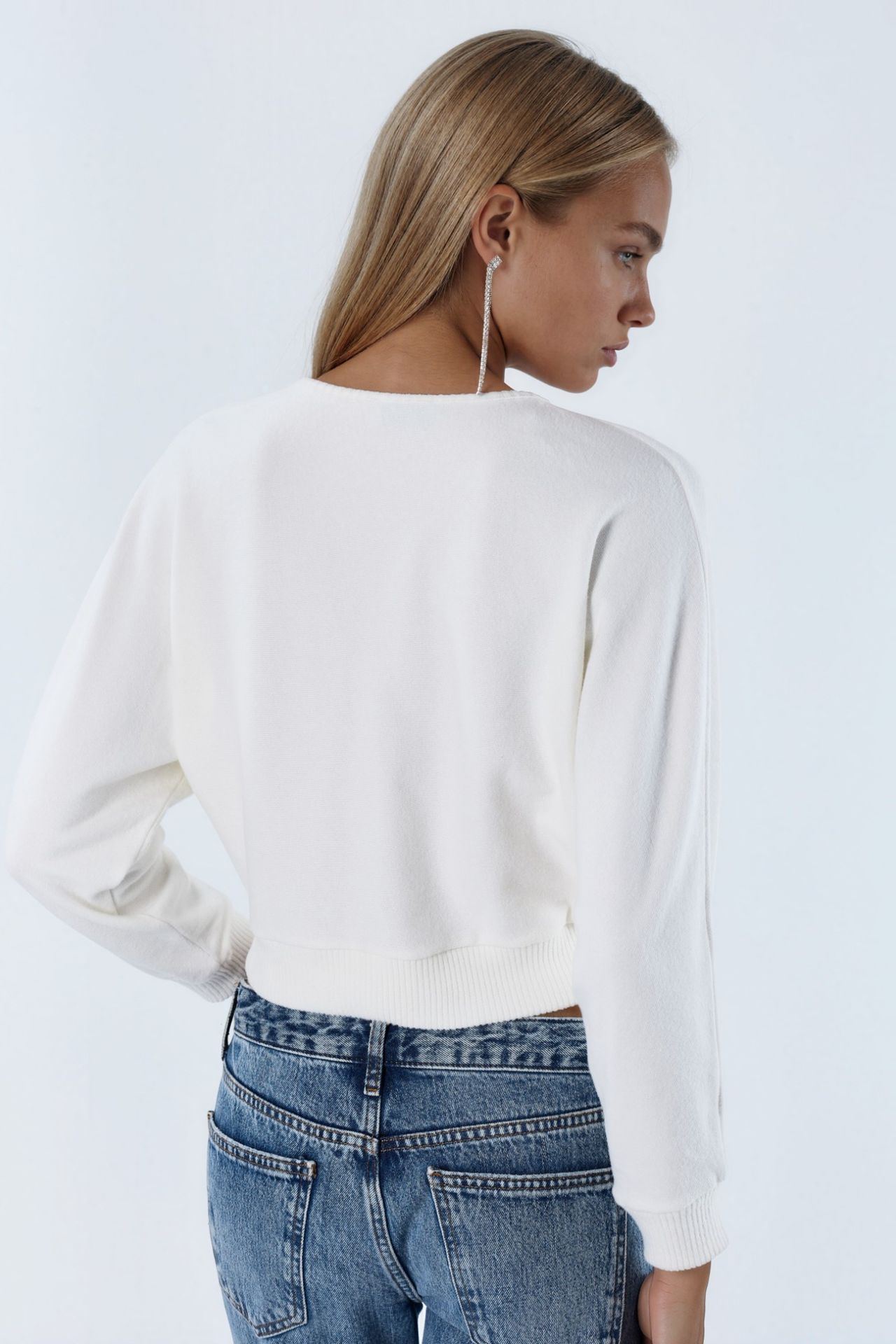 BUSEM V-Neck Ribbed Crop Cardigan 5