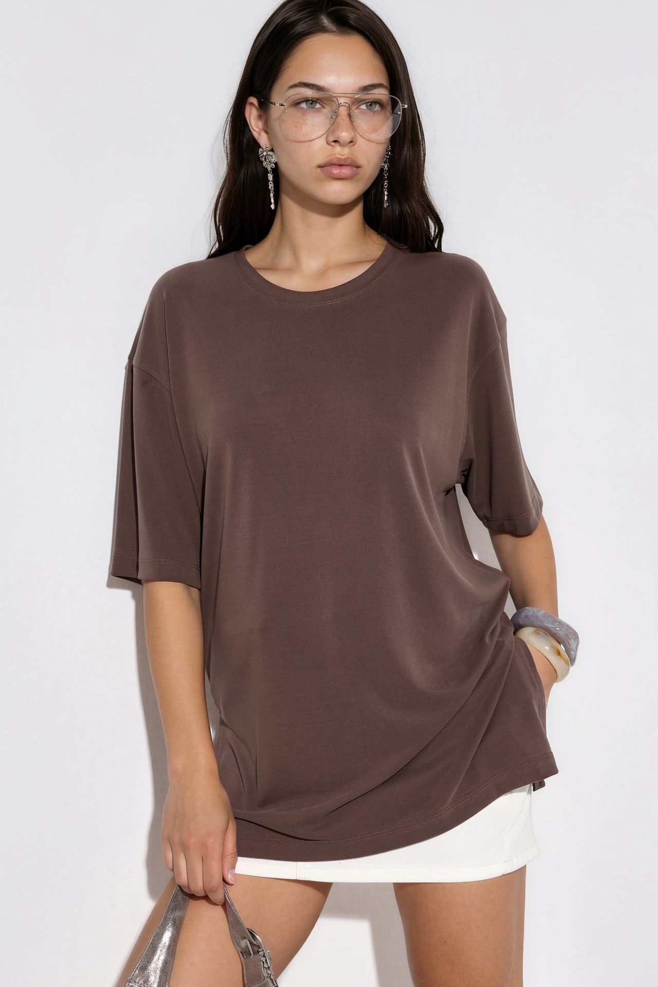 BUSEM Slit Detailed Crew Neck Short Sleeve T-Shirt 1
