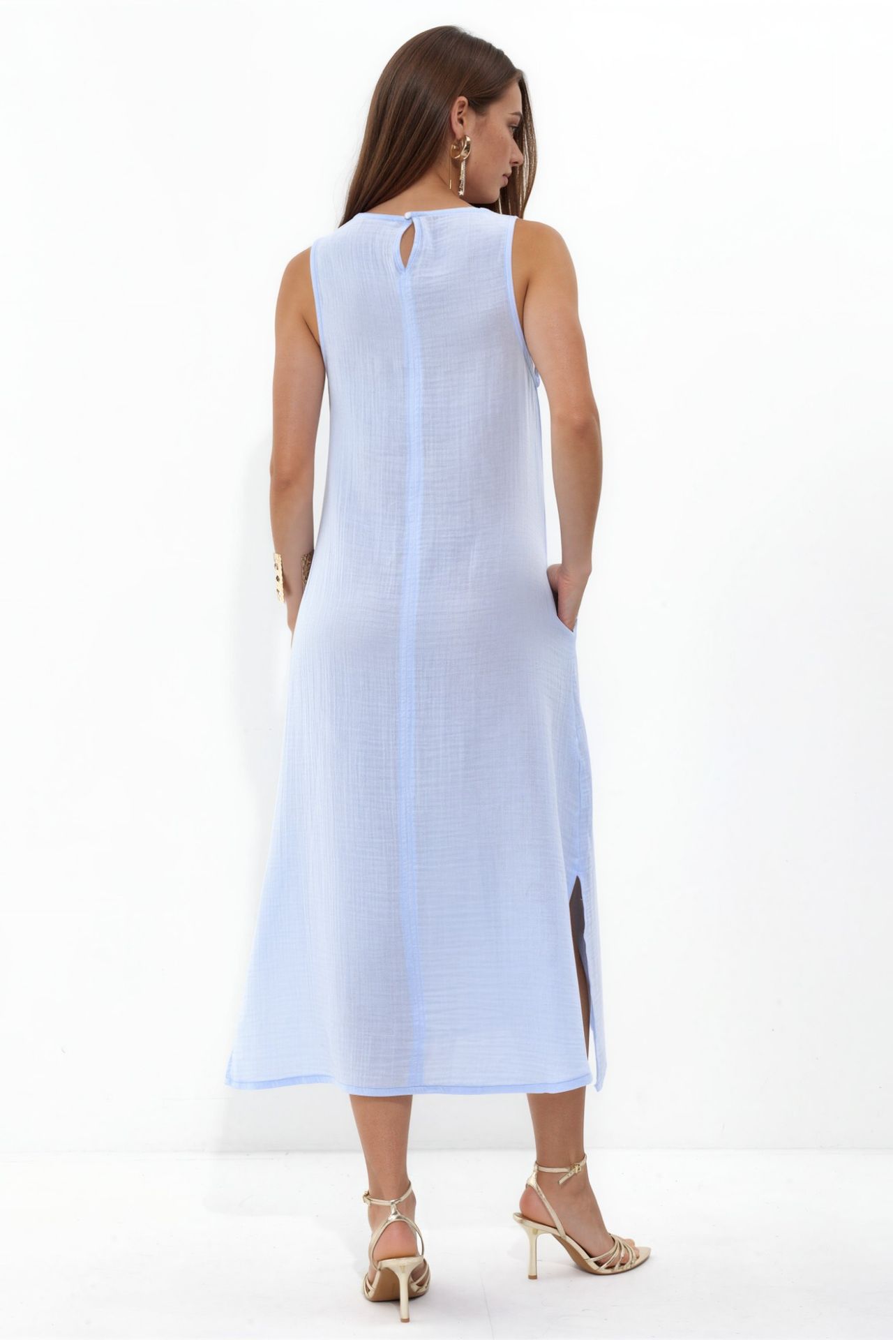Textured Cotton Midi Beach Dress with Slit 3