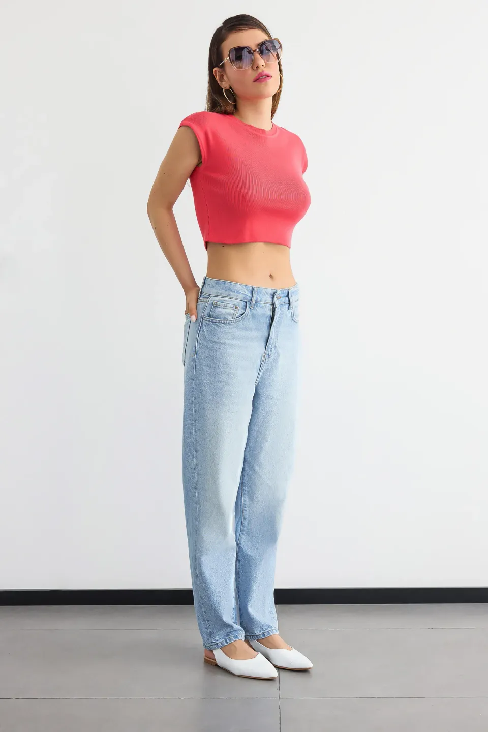 Ribbed Cap Sleeve Cropped Top