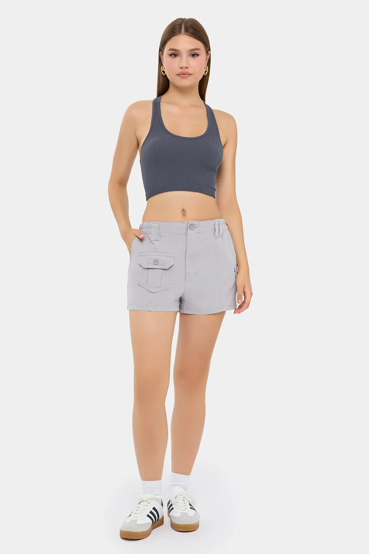 Mid Rise Cargo Shorts with a Pocket detail 2