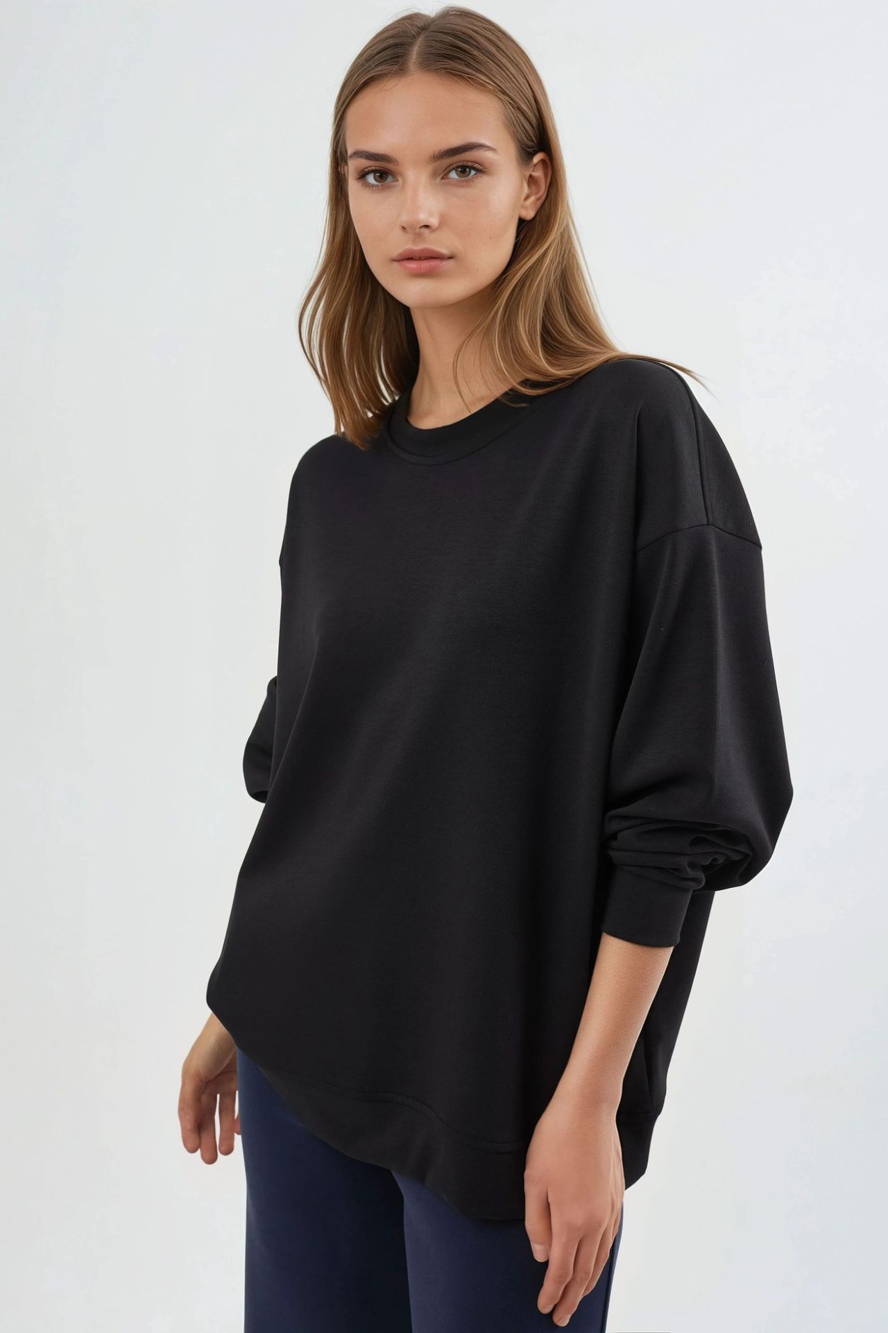 BUSEM Rahat Kesim Bisiklet Yaka Örme Sweatshirt 2