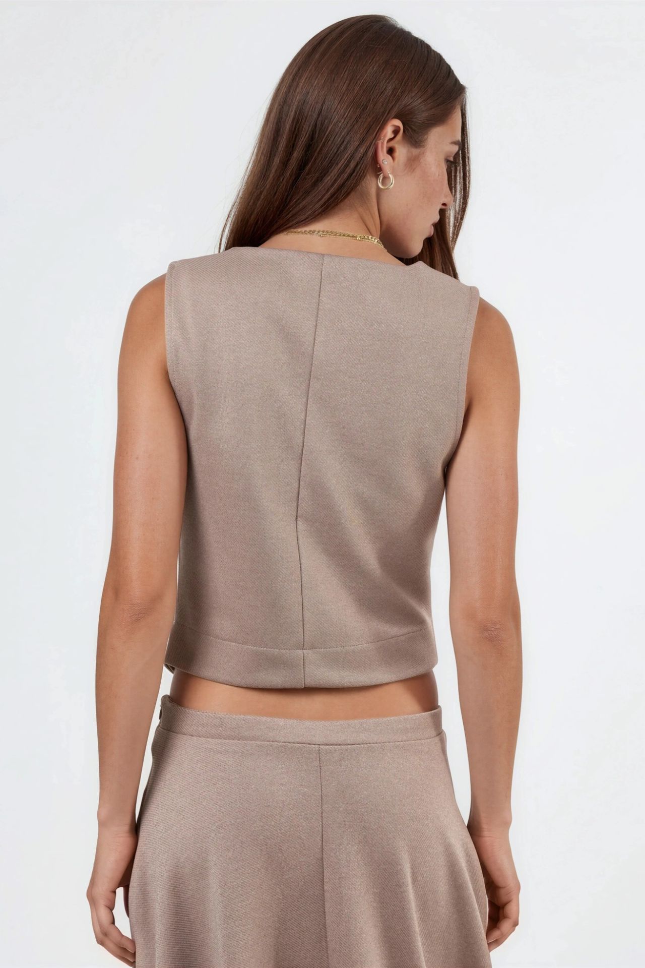 BUSEM Solid V-Neck Buttoned Vest 3