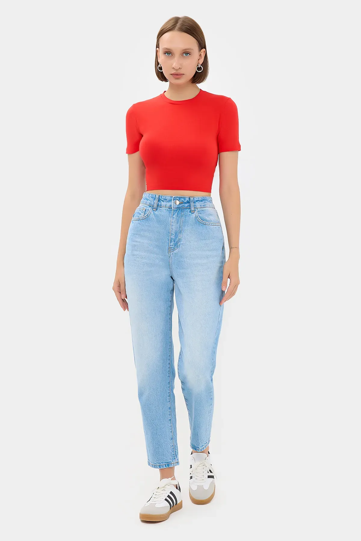 Crew Neck Basic Crop top 2