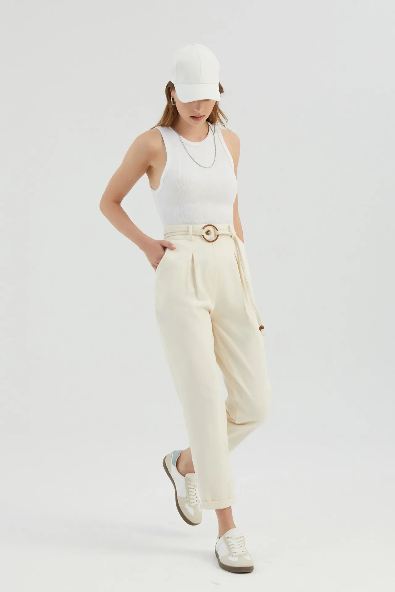 High Waist Carrot fit Trousers with a Belt Detail