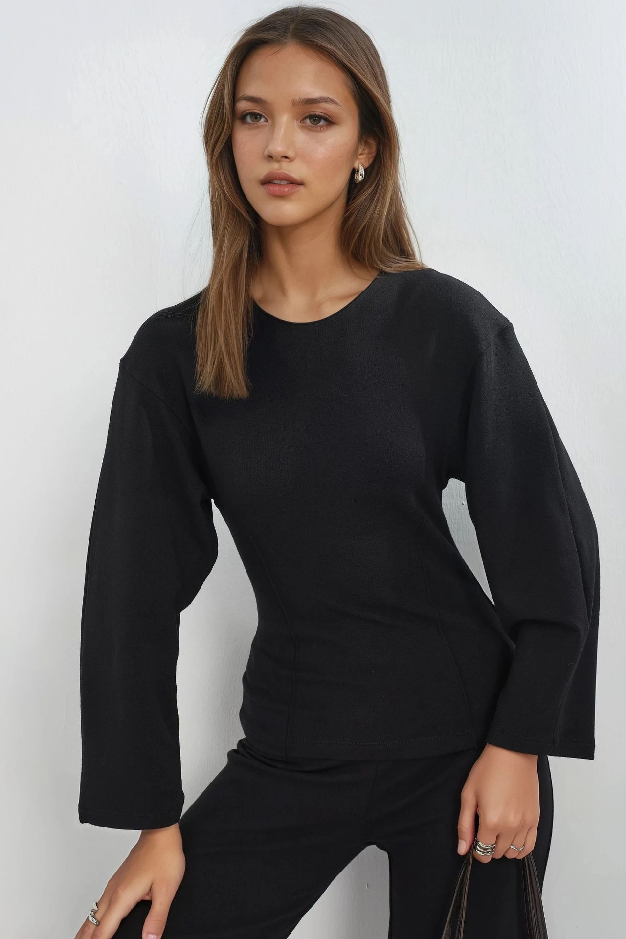 BUSEM Crew Neck Long Sleeve Fitted Blouse 1