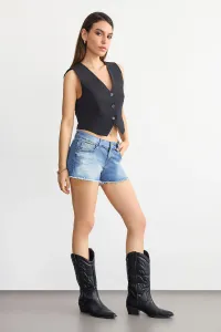 black-image-2