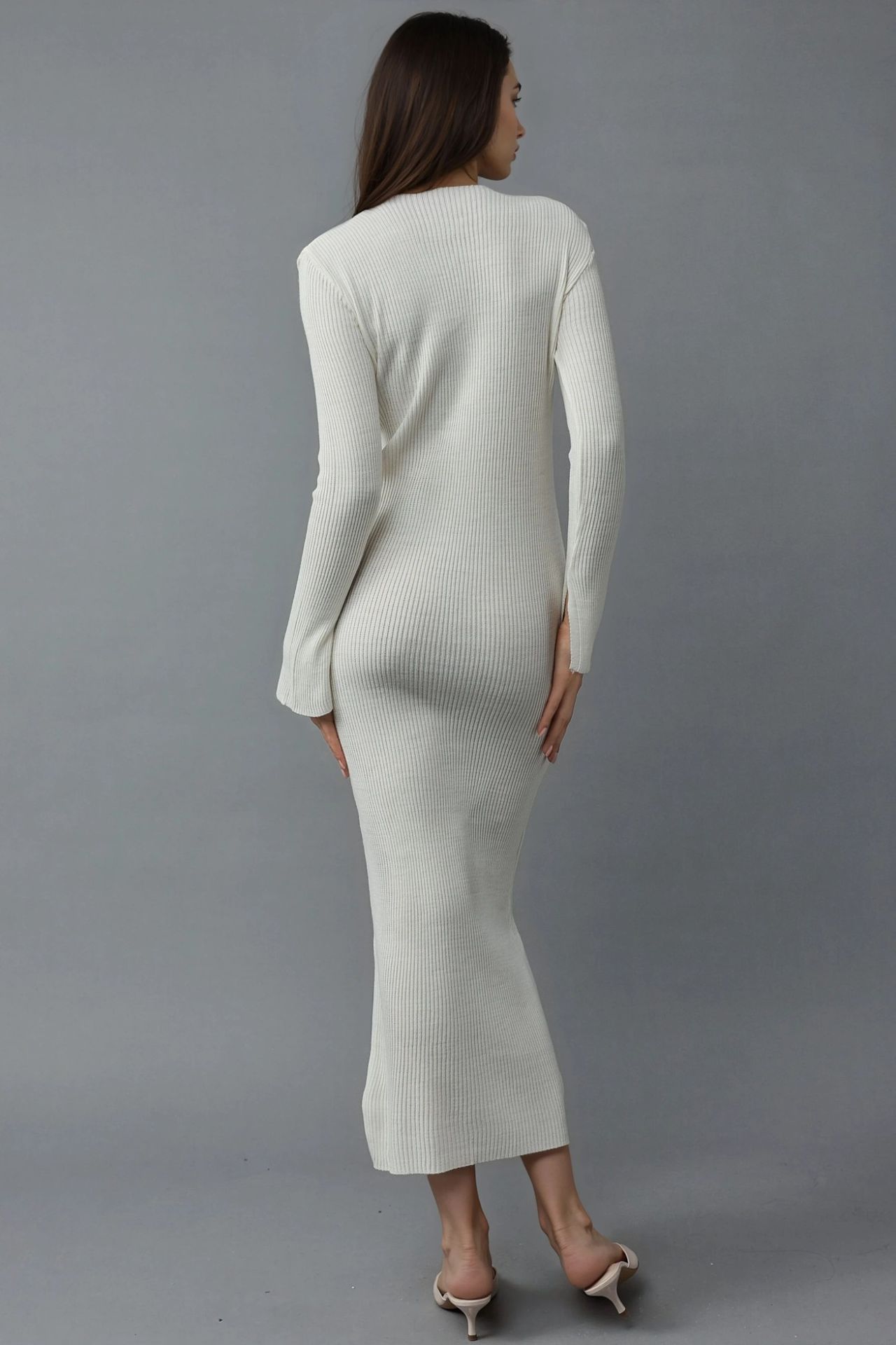 MY FASHION V-Neck Textured Maxi Knit Dress with Slit 3