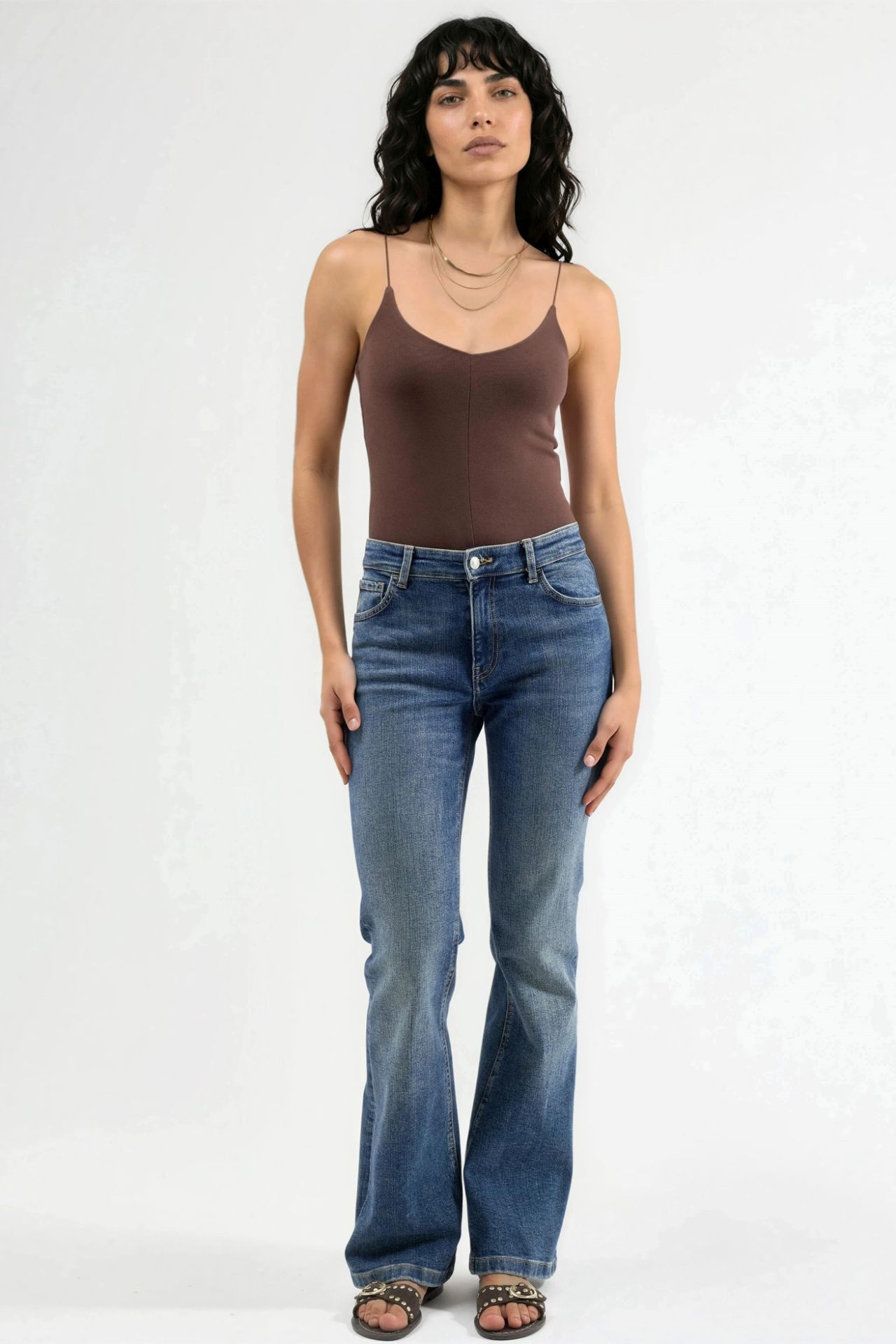 BUSEM Slim Fit Ribbed V-Neck Blouse 4