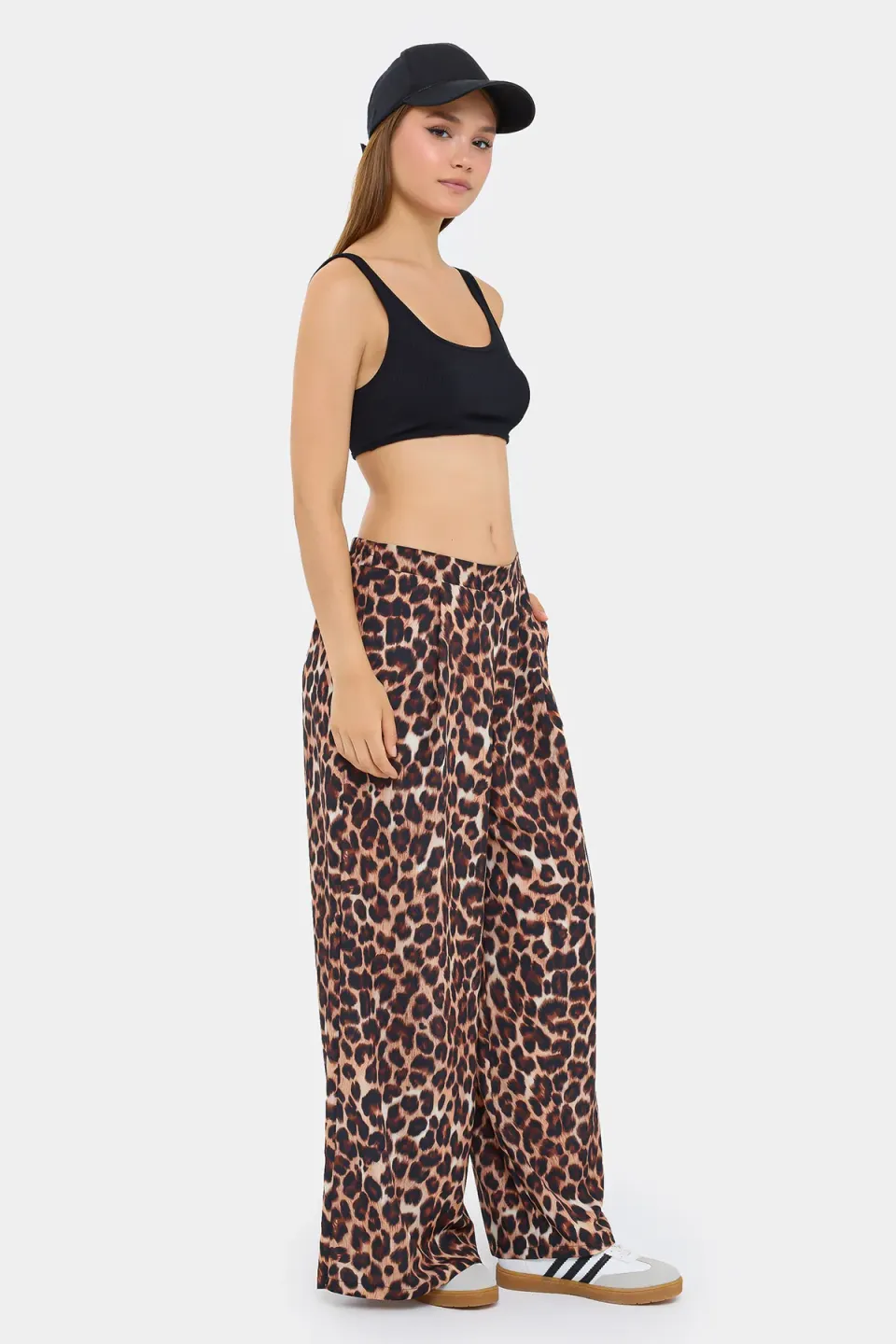 Ribbed Sleeveless Crop Top