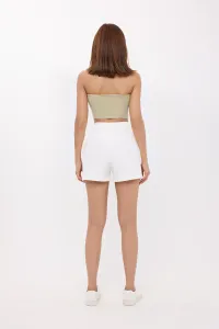 white-image-3