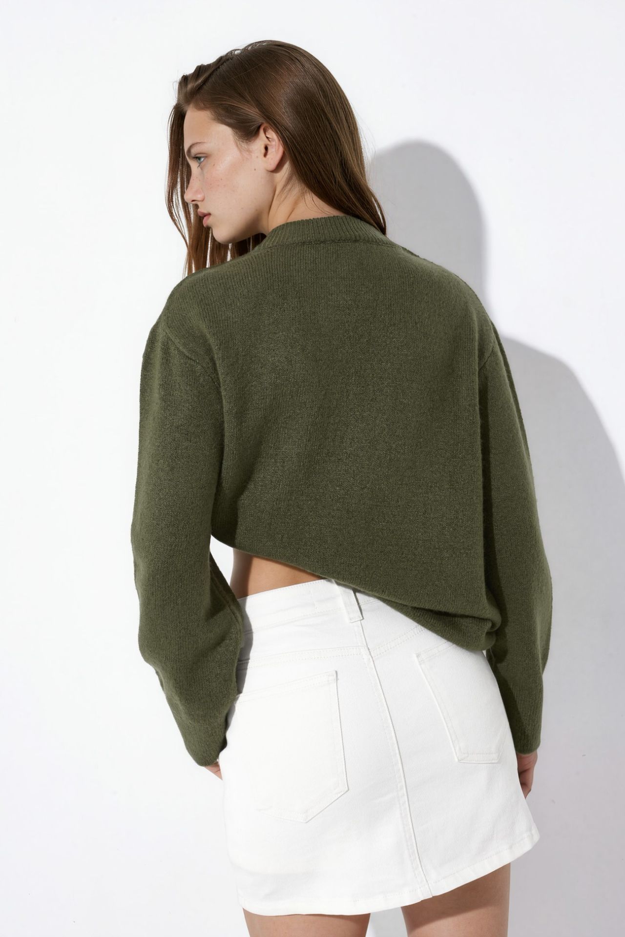 Soft-Textured Basic Knit Sweater 5