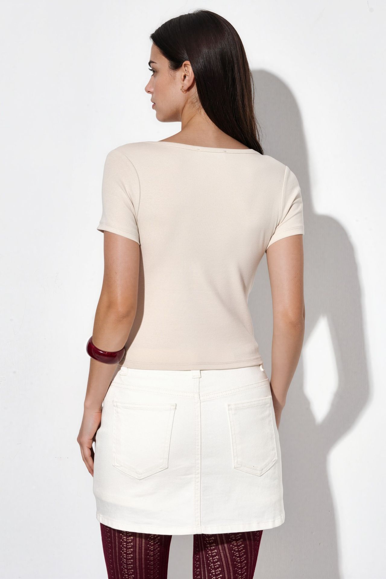 BUSEM V-Neck Short Sleeve Knitted Blouse with Button Closure 3