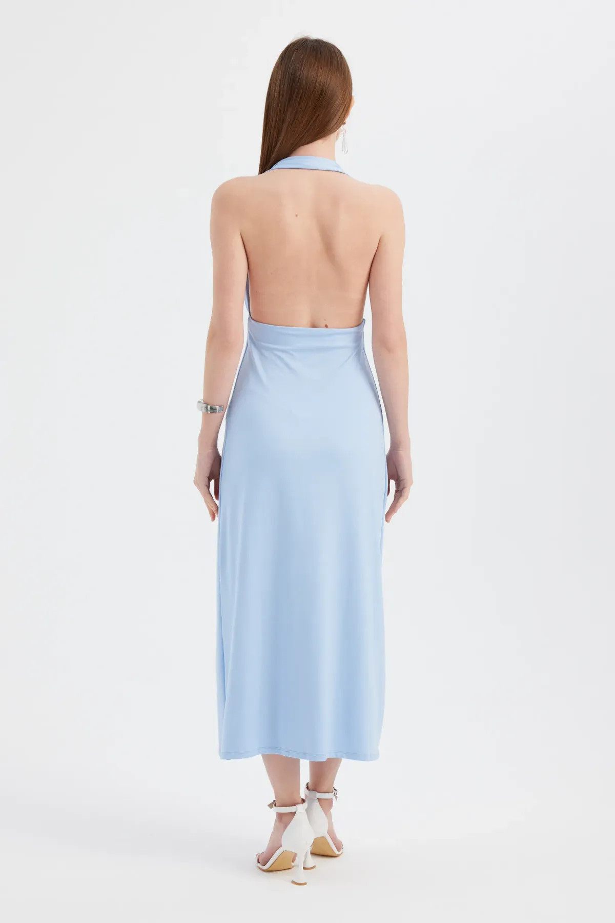 Backless Halter Neck Midi Dress 4
