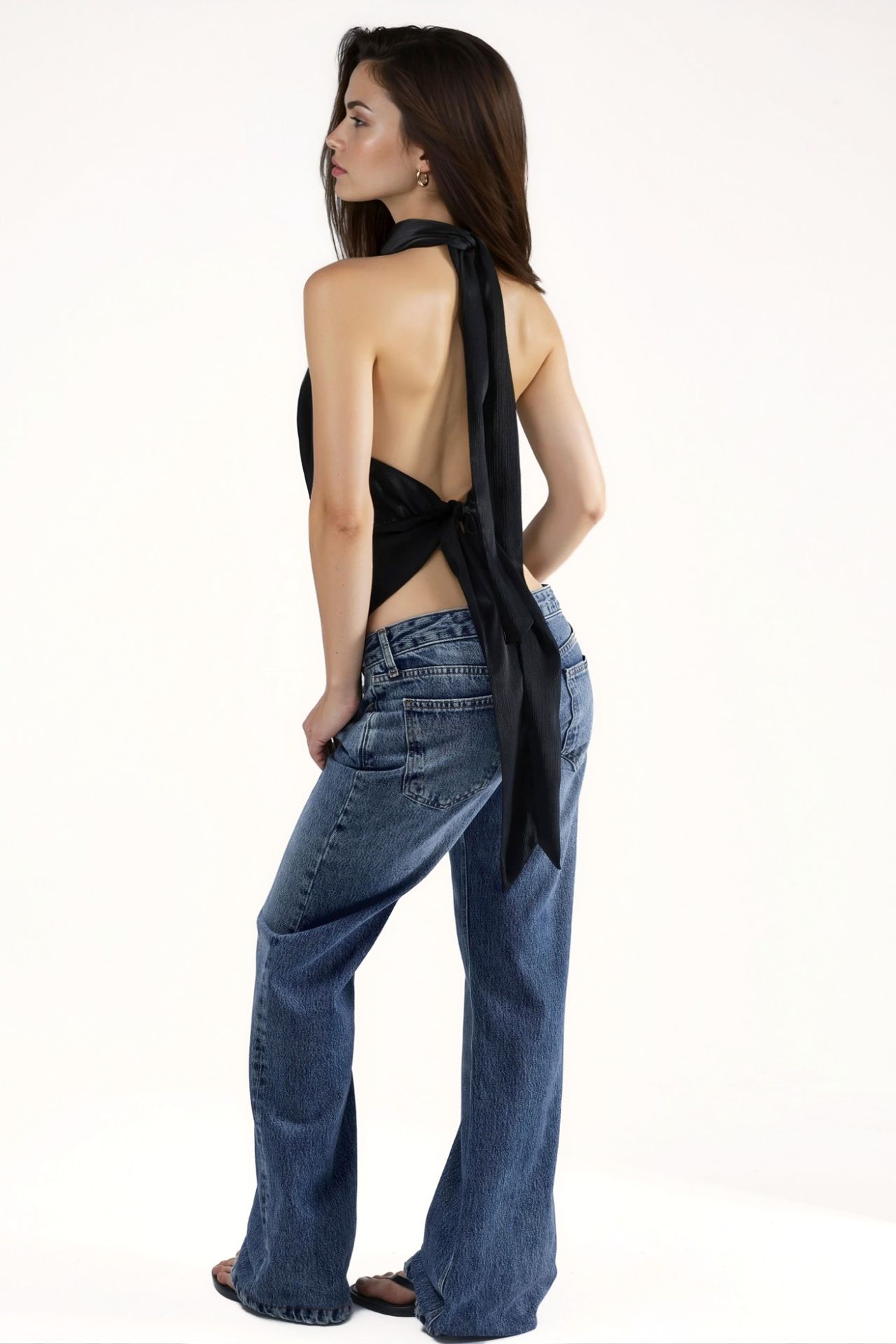 Halter Neck Crop Blouse 3
