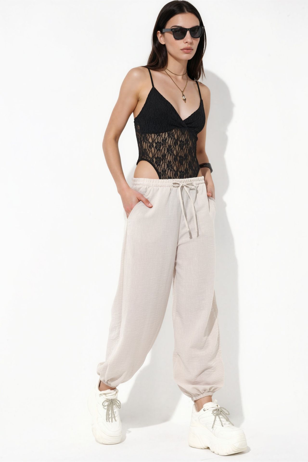 BUSEM Women's Textured Jogger Pants 4