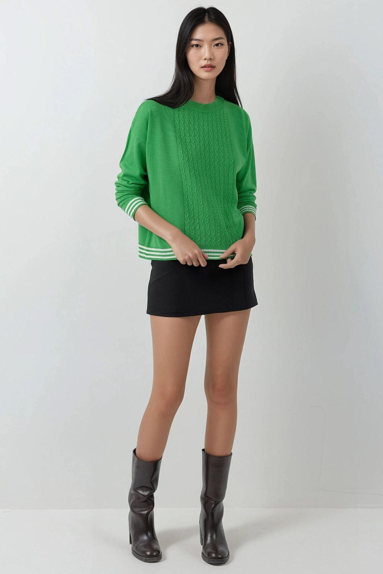 MY FASHION Crew Neck Sweater with Hair Braid Pattern 3